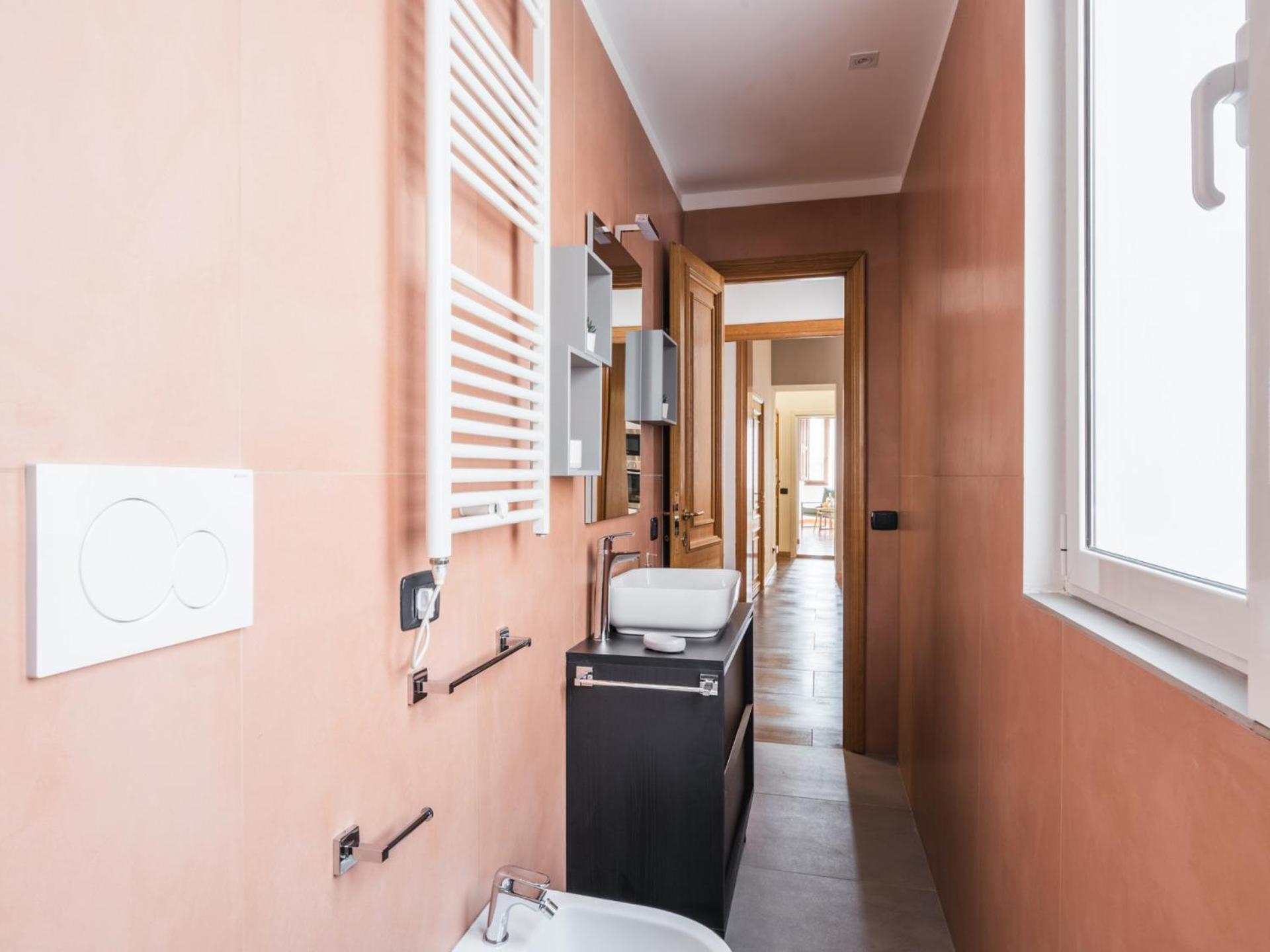 The Best Rent - Four-Room Apartment A Few Steps From The Trevi Fountain 외부 사진